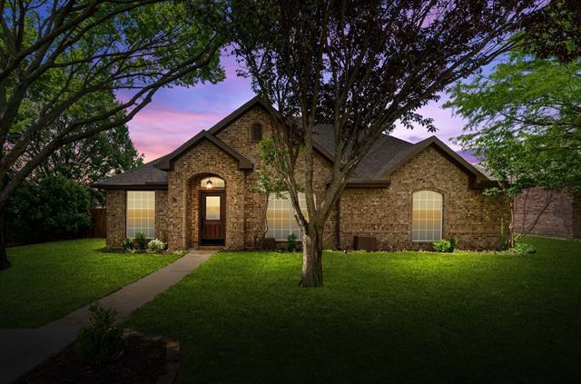 property at 1802 Ridgewood Dr