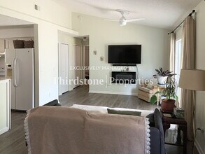 5611 Ellis Trace Dr in Jacksonville, FL - Building Photo - Building Photo