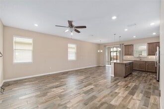 5587 NW 40th Pl in Ocala, FL - Building Photo - Building Photo