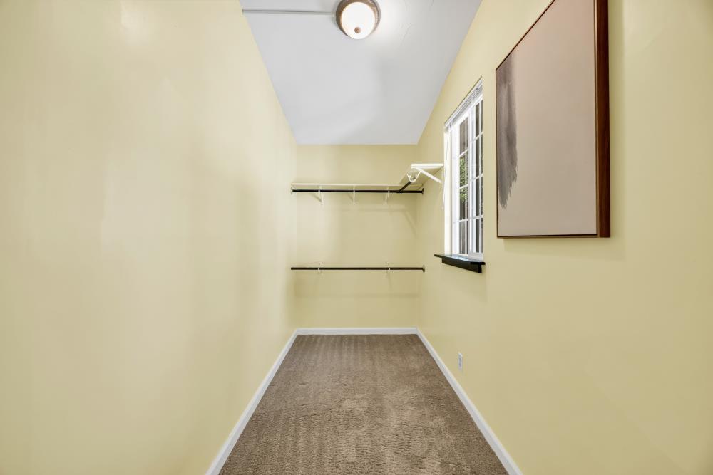 4330 Baywood Way in Sacramento, CA - Building Photo