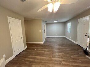 2431 Ramblewood Ct in Tallahassee, FL - Building Photo - Building Photo