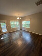 821 Woodside Park Ln in Durham, NC - Building Photo - Building Photo