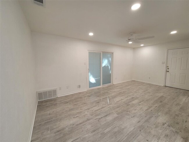property at 2308 Barton Village Cir