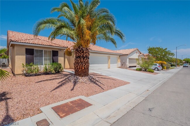 3602 Cinnamon Creek Ave in North Las Vegas, NV - Building Photo - Building Photo