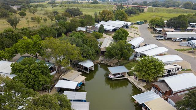 609 Brazos Harbor Cir in Granbury, TX - Building Photo - Building Photo