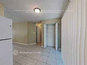 2506 Newbolt Dr in Orlando, FL - Foto de edificio - Building Photo