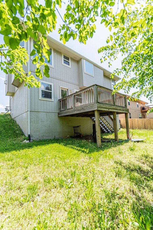 property at 1002 Sandusky Dr