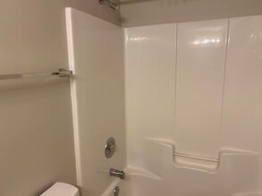 2423 Schley Ave in Albany, GA - Building Photo - Building Photo