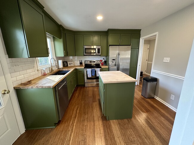 property at 500 Peachwood Pl