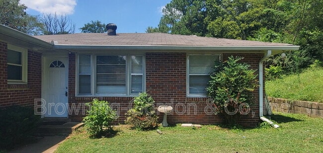 4924 Briarwood Dr