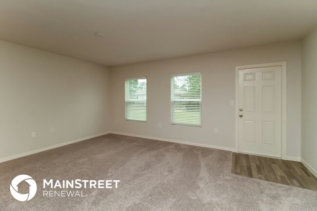 260 Hyacinth Ct in Poinciana, FL - Foto de edificio - Building Photo