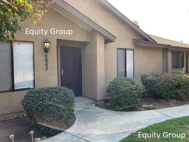 property at 4845 W Cypress Ave