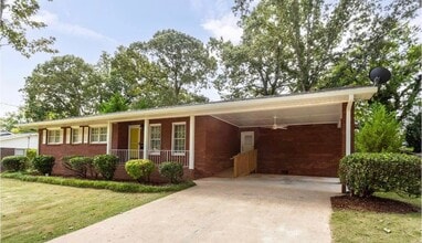 947 Boswell Dr in Oxford, AL - Building Photo - Building Photo