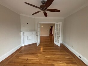 16 Greene St, Unit 2 in Somerville, MA - Building Photo - Building Photo