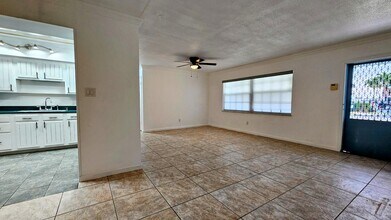 1150 Bayshore Dr in Fort Pierce, FL - Building Photo - Building Photo