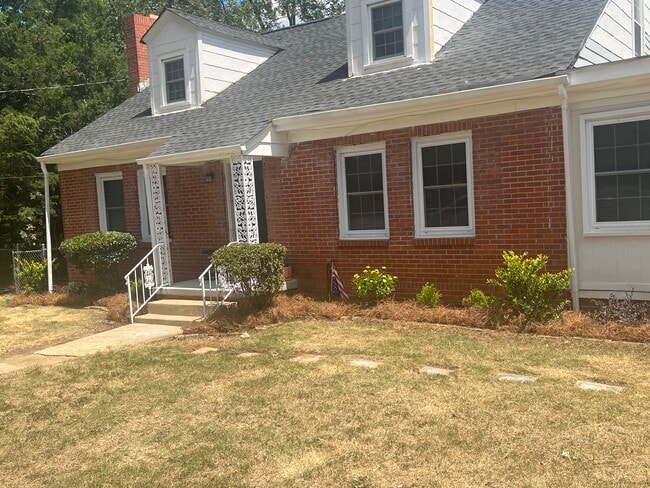 3333 Gilmer Ave in Montgomery, AL - Foto de edificio - Building Photo