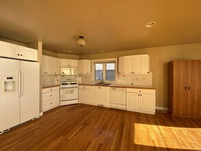 322 N 50th Ave in Greeley, CO - Building Photo - Building Photo