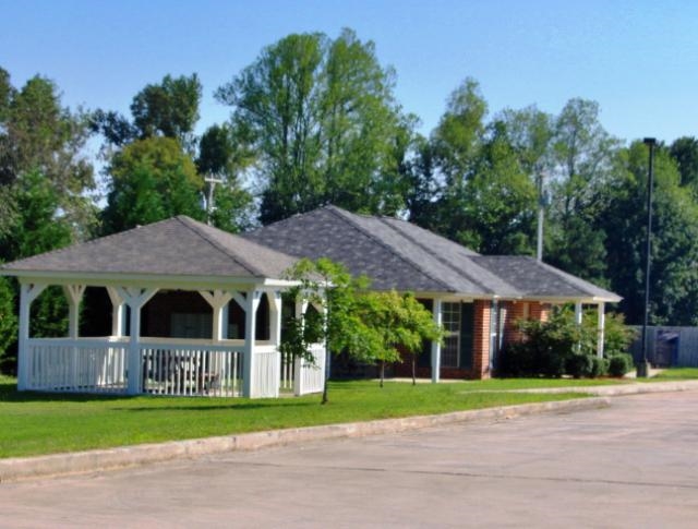 Jackson Square in Rainsville, AL - Building Photo