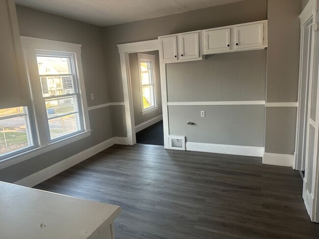 4110 E 64th St in Cleveland, OH - Building Photo - Building Photo
