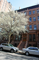 163 W 78th St Apartments