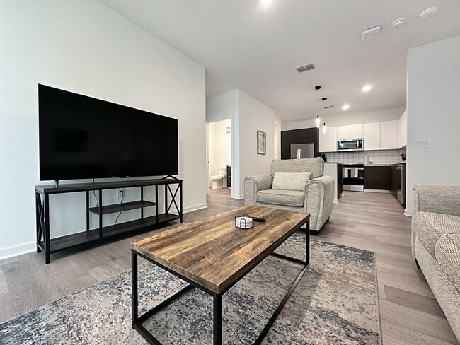 12125 Rangeland Pkwy