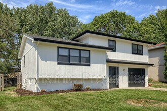 15342 Sarpy Cir in Omaha, NE - Building Photo - Building Photo