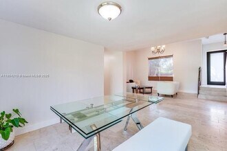 1843 SW 138th Ave in Miami, FL - Building Photo - Building Photo