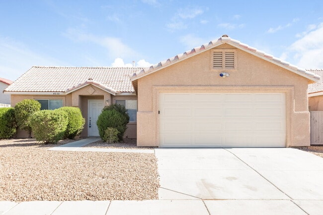 4030 W Red Coach Ave