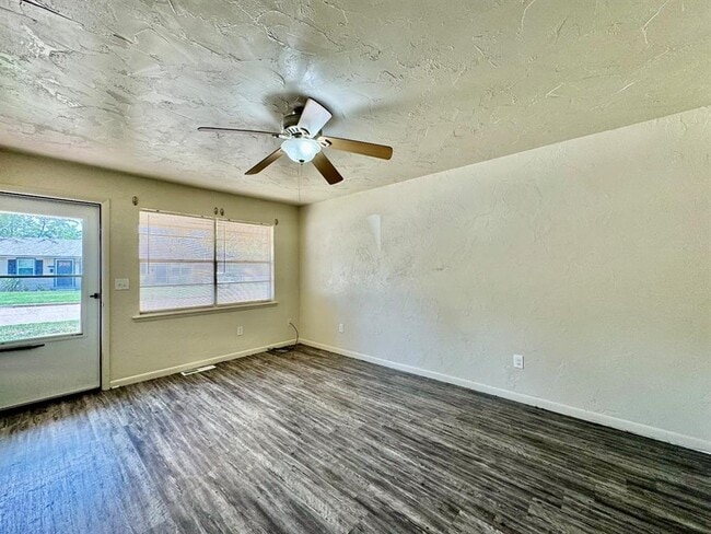 528 N Baumann Ave in Edmond, OK - Building Photo - Building Photo