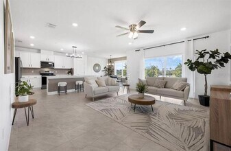 17394 Million Lks Ct in Clermont, FL - Building Photo - Building Photo