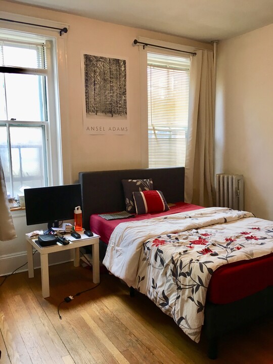 1677 Beacon St, Unit #2 in Brookline, MA - Foto de edificio