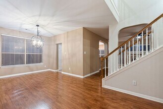 1820 Chasewood Dr in Austin, TX - Building Photo - Building Photo