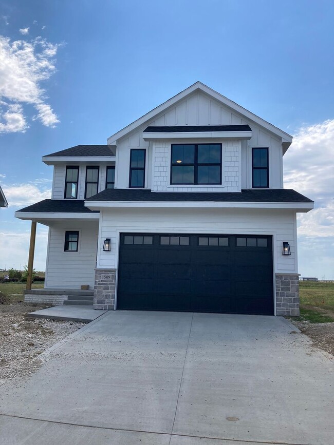 property at 1403 NE Savana Dr