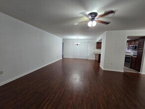 1420 Mariner Blvd in Spring Hill, FL - Building Photo - Building Photo