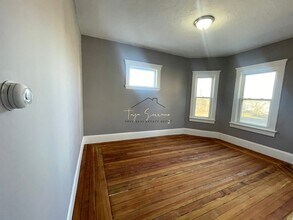 89 Intervale St, Unit 1 in Boston, MA - Building Photo - Building Photo