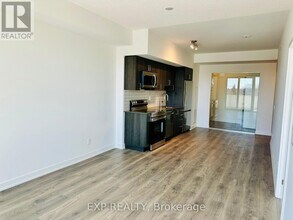 1010 Sandy Beach Rd in Pickering, ON - Building Photo - Building Photo