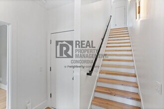 1242 2nd Ave S in Nashville, TN - Building Photo - Building Photo