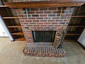 324 Teal Ln, Unit C in Tallahassee, FL - Building Photo - Building Photo