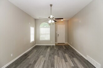 8280 Dexter Ridge Cove E in Memphis, TN - Building Photo - Building Photo