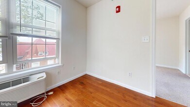 4834 Penn St, Unit 17 in Philadelphia, PA - Building Photo - Building Photo