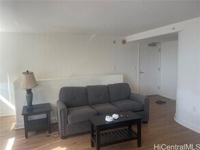 343 Hobron Ln in Honolulu, HI - Building Photo - Building Photo