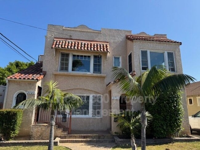 property at 2729 E De Soto St