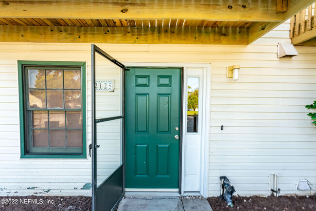 property at 2125 Florida Blvd