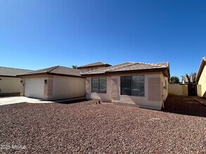 13444 W Paradise Ln in Surprise, AZ - Building Photo - Building Photo