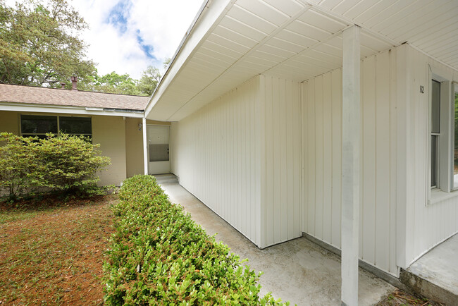 62 Meigs Dr in Shalimar, FL - Building Photo - Building Photo