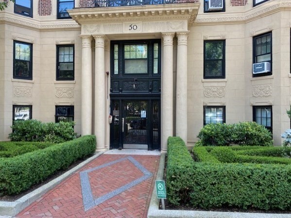 54 Commonwealth Ave, Unit 54 in Boston, MA - Foto de edificio