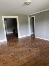 3812 Chandler Ave in Chattanooga, TN - Foto de edificio - Building Photo