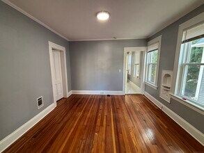 1287 Howard Ave in Bridgeport, CT - Building Photo - Building Photo