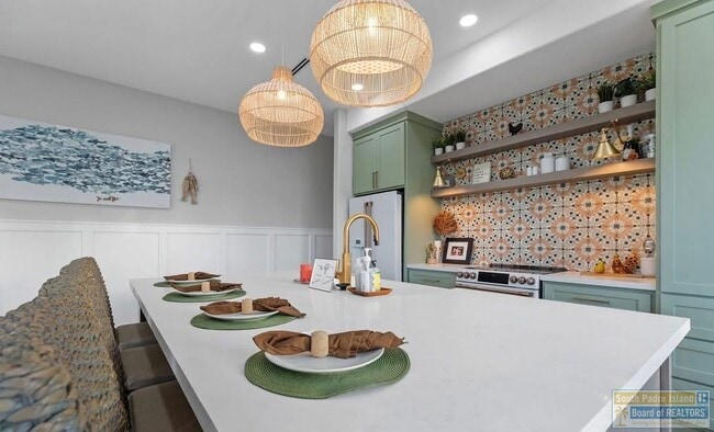 property at 211A W Mesquite St