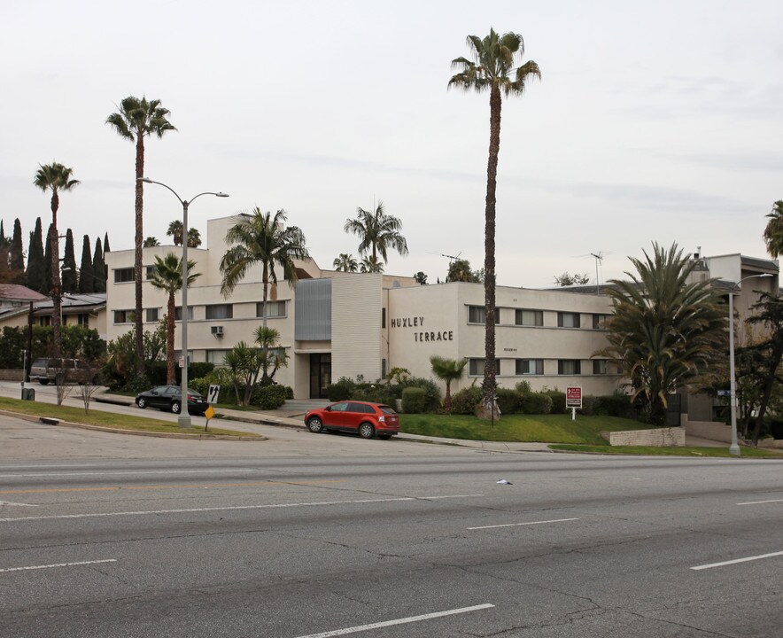 3400 Huxley St in Los Angeles, CA - Building Photo